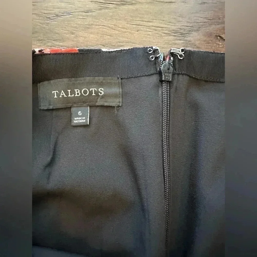 Talbots Floral Pencil Shirt- 4 petite